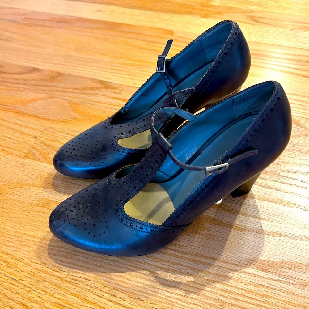 Black Franco Sarto T-Strap Shoes.  Size 8.5.  3.5 inch heel.